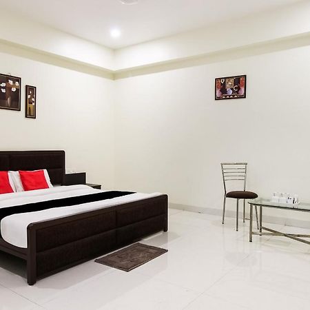 ناغبور Capital O70964 Hotel D Mercy المظهر الخارجي الصورة